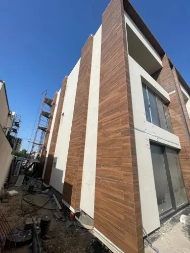 LUX Individual Residence